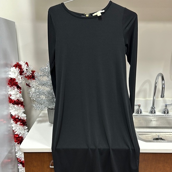 Elegant Black‎ Long Sleeve Dress - Picture 1 of 3